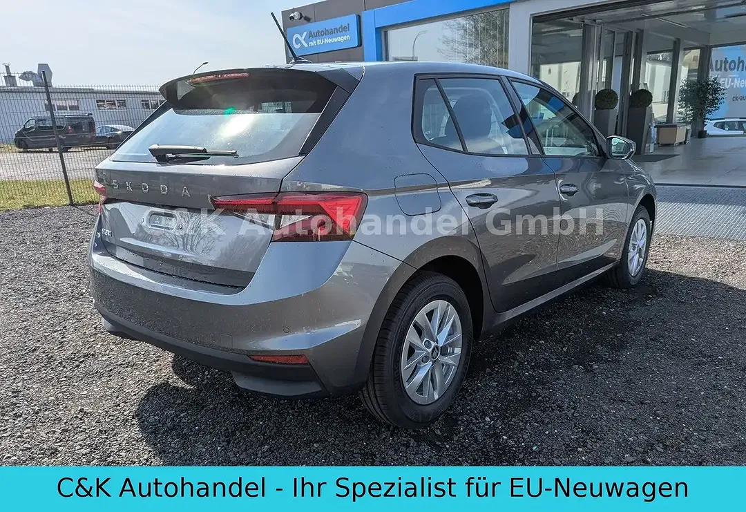 Skoda Fabia - Thumbnail 10