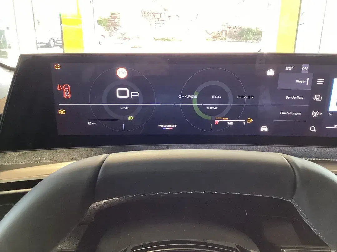 Peugeot 5008 - Thumbnail 12