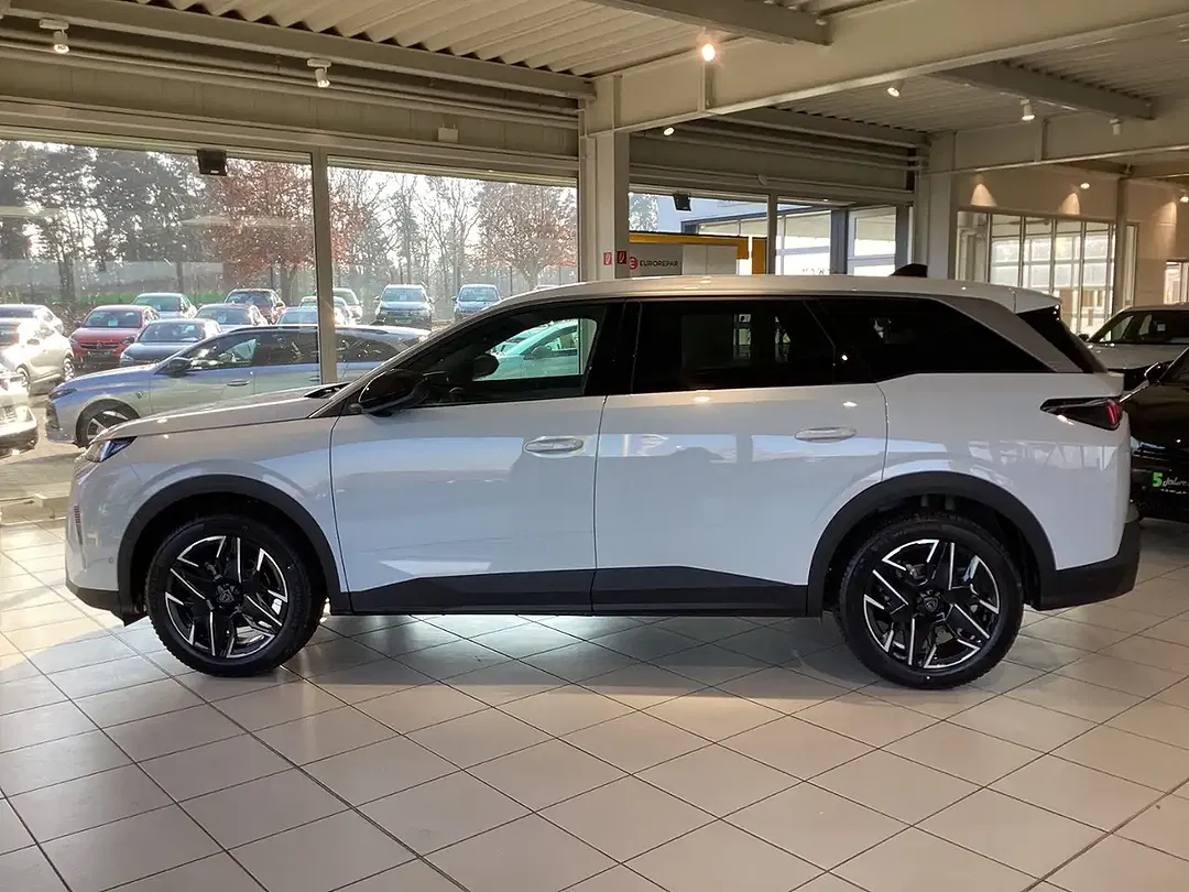 Peugeot 5008 - Thumbnail 7