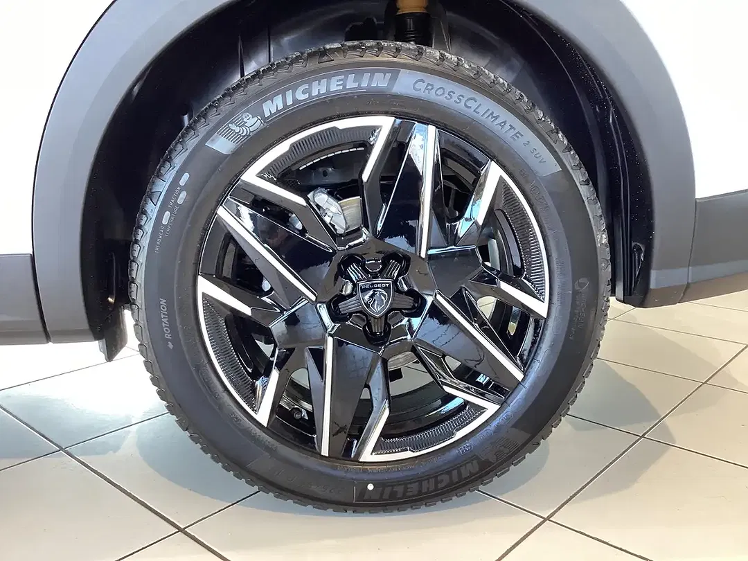 Peugeot 5008 - Thumbnail 9