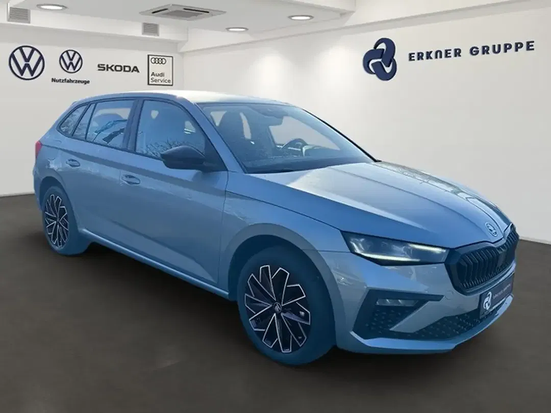 Skoda Scala - Thumbnail 2