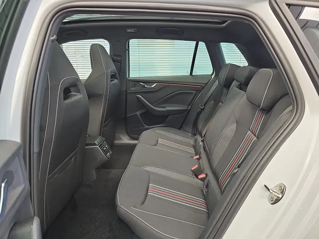 Skoda Kamiq - Thumbnail 7