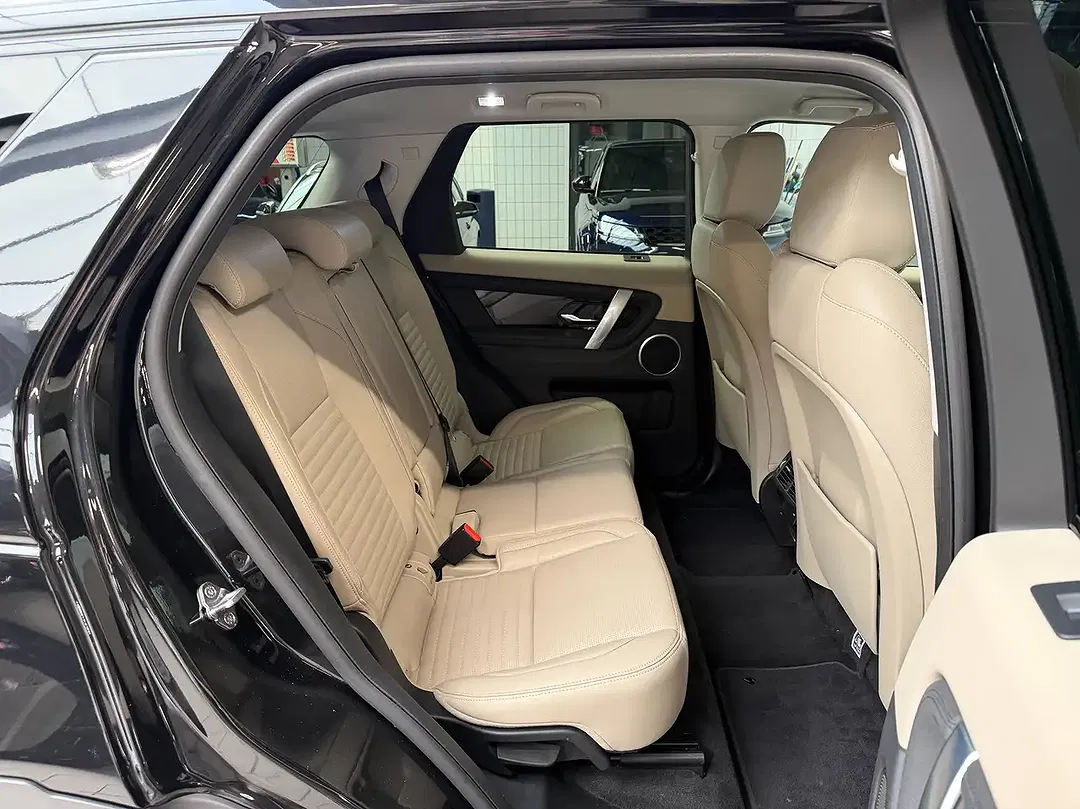 Land Rover Discovery Sport - Thumbnail 15