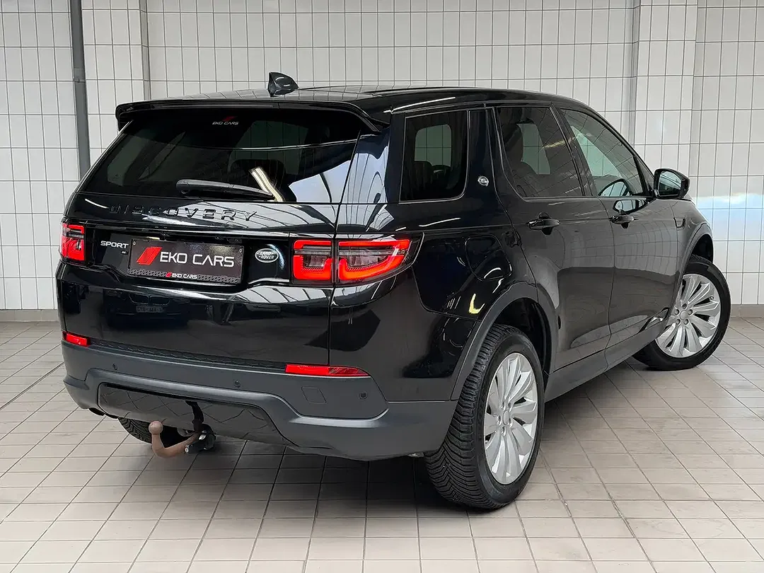 Land Rover Discovery Sport - Thumbnail 2