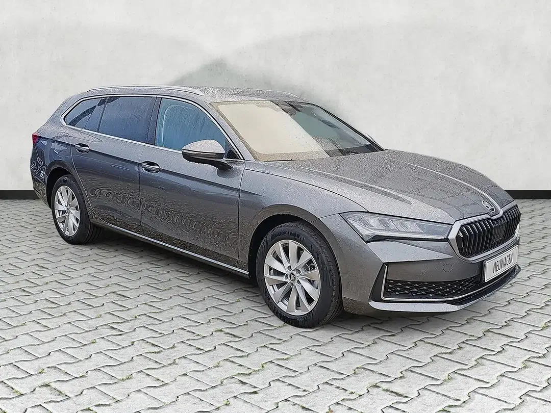Skoda Superb - Thumbnail 2