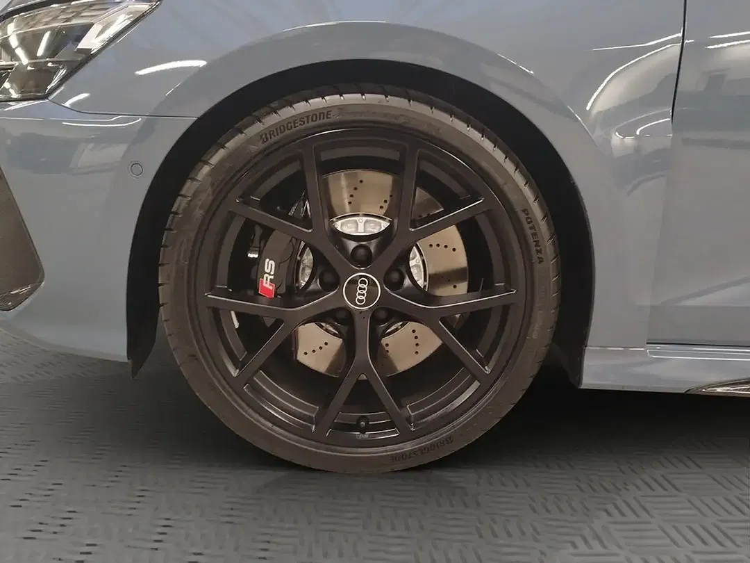 Audi RS3 - Thumbnail 2