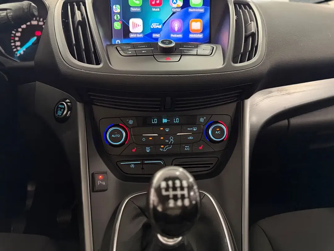 Ford Kuga - Thumbnail 15