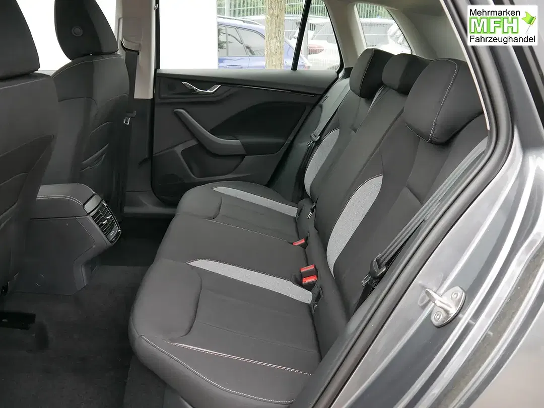 Skoda Kamiq - Thumbnail 7