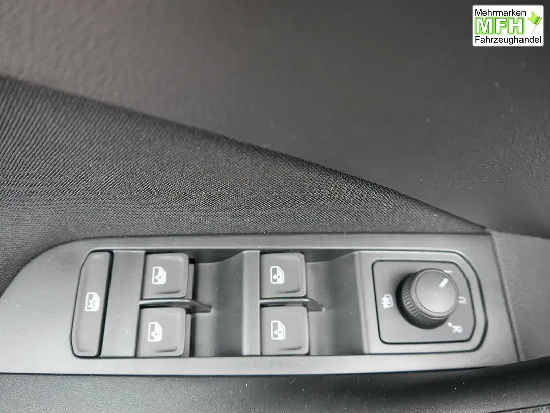 Skoda Kamiq - Thumbnail 9