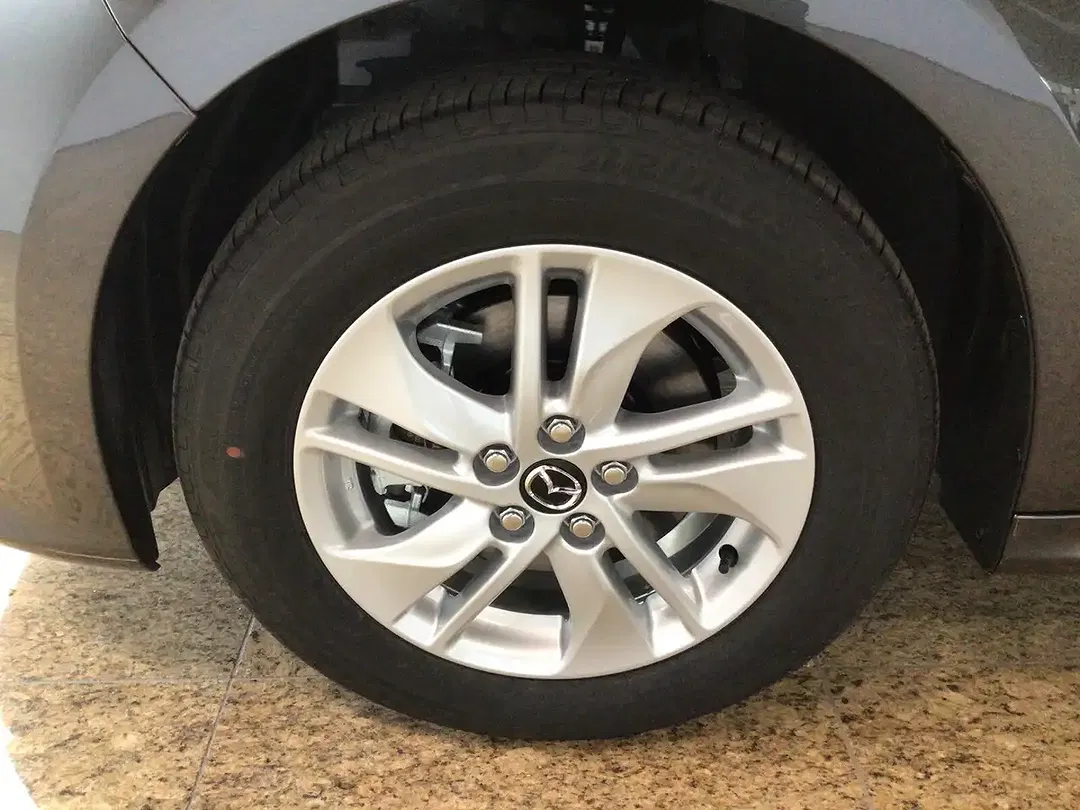 Mazda 2 - Thumbnail 14
