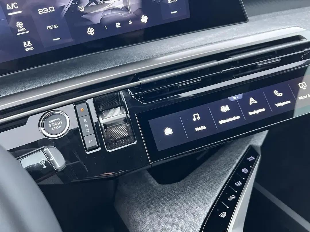 Peugeot 3008 - Thumbnail 13