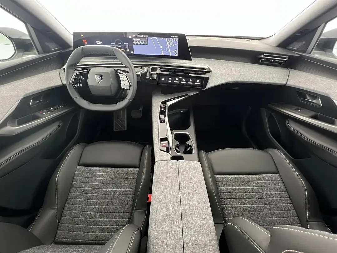 Peugeot 3008 - Thumbnail 6