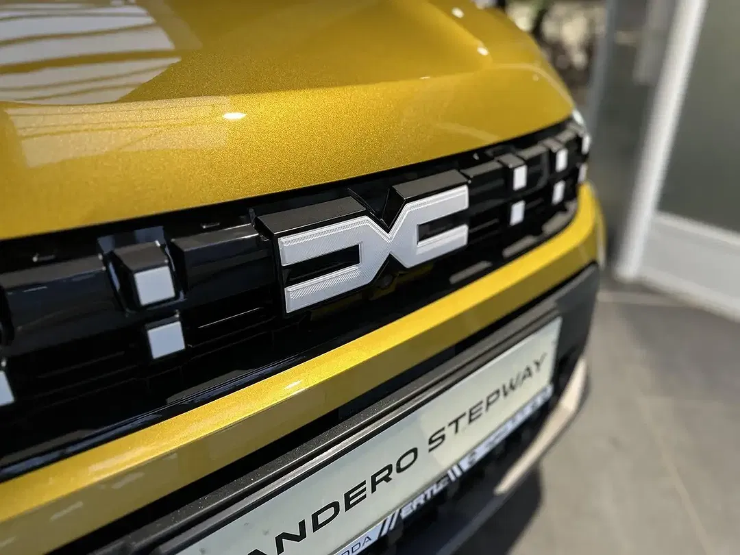Dacia Sandero - Thumbnail 7