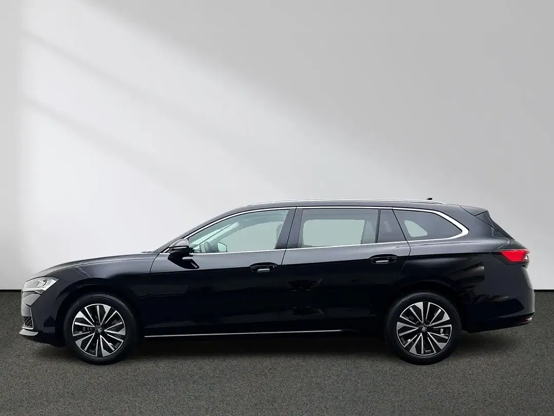 Skoda Superb - Thumbnail 2