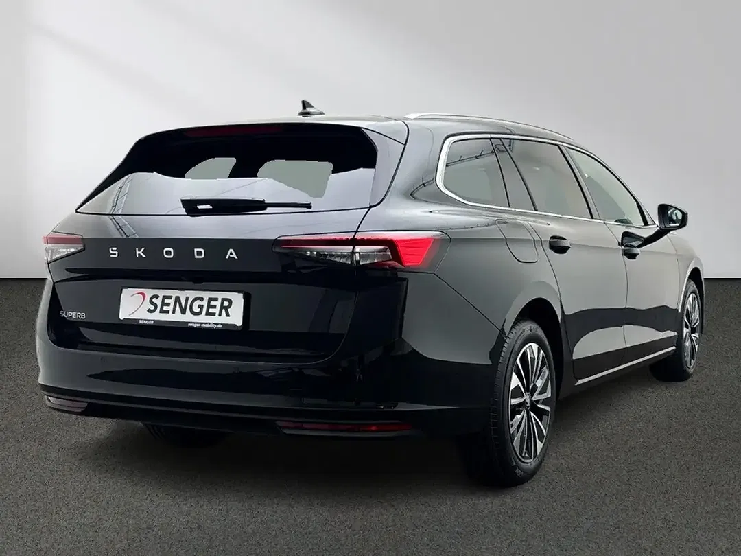 Skoda Superb - Thumbnail 3