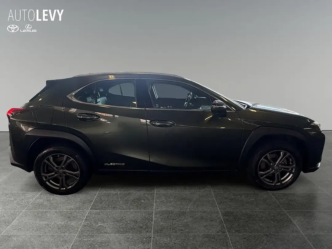 Lexus UX 300e - Thumbnail 7