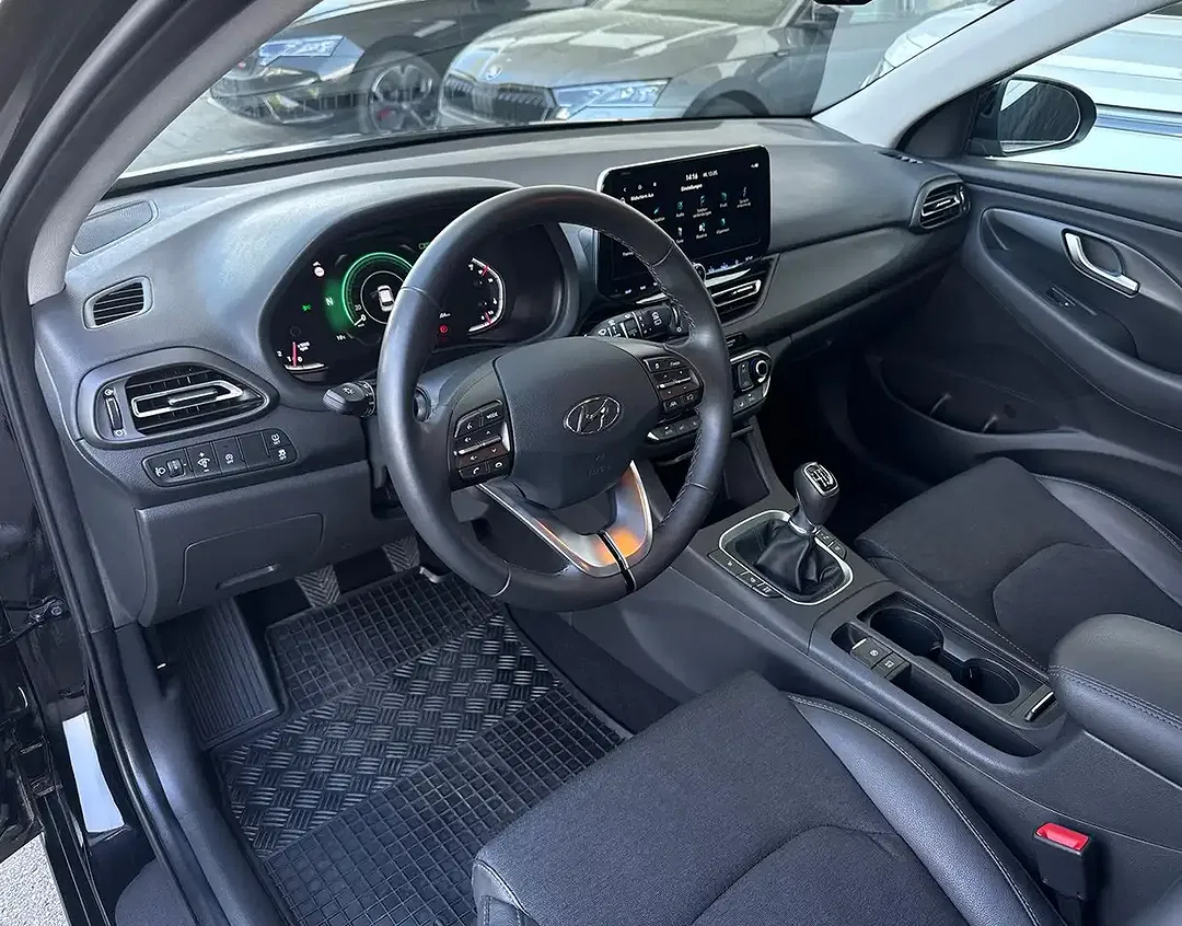 Hyundai i30 - Thumbnail 11