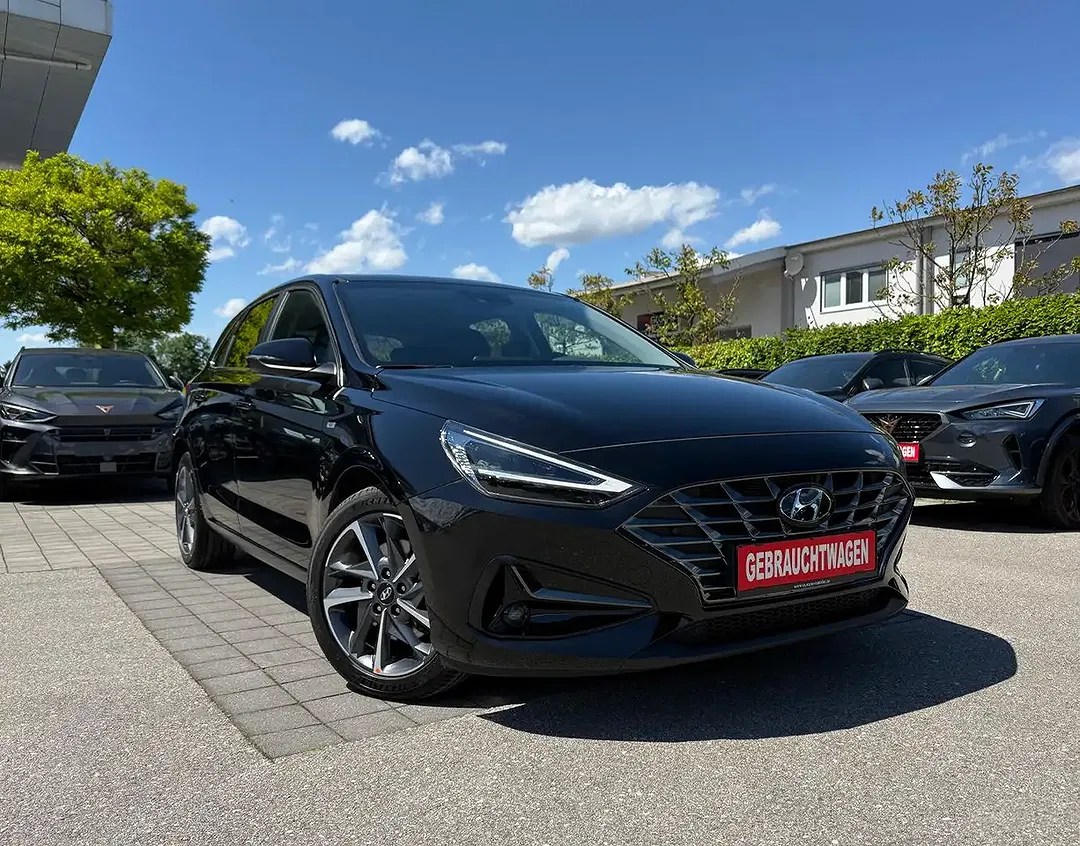 Hyundai i30 - Thumbnail 2