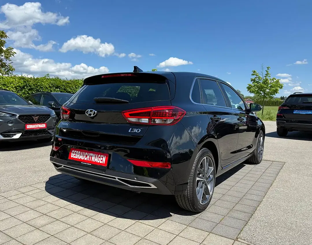 Hyundai i30 - Thumbnail 8