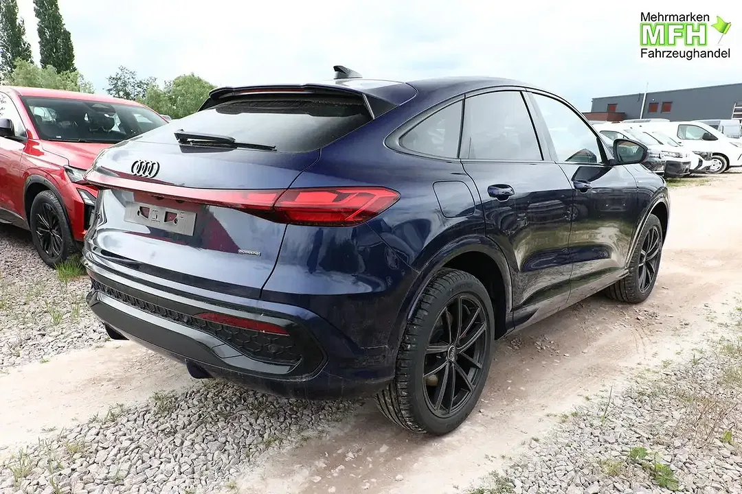 Audi Q5 - Thumbnail 2