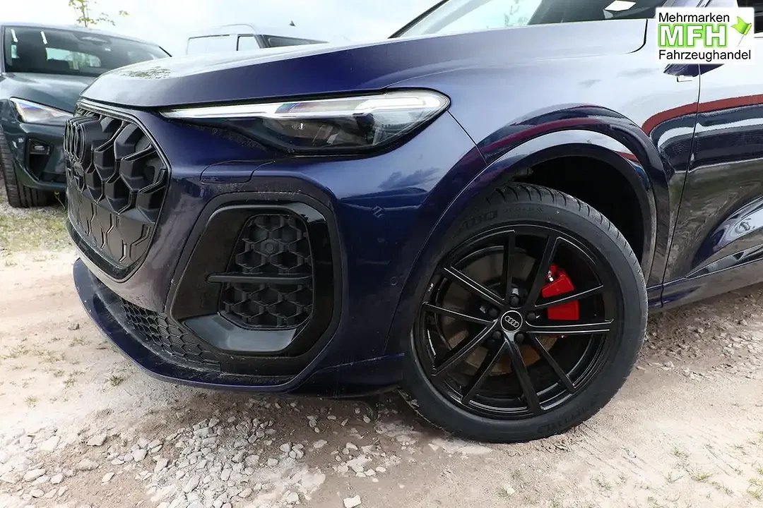 Audi Q5 - Thumbnail 4