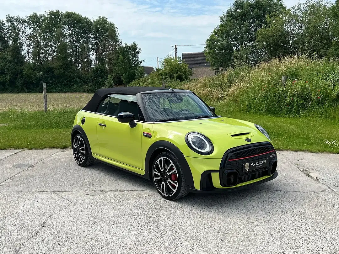 MINI John Cooper Works Cabrio - Thumbnail 6