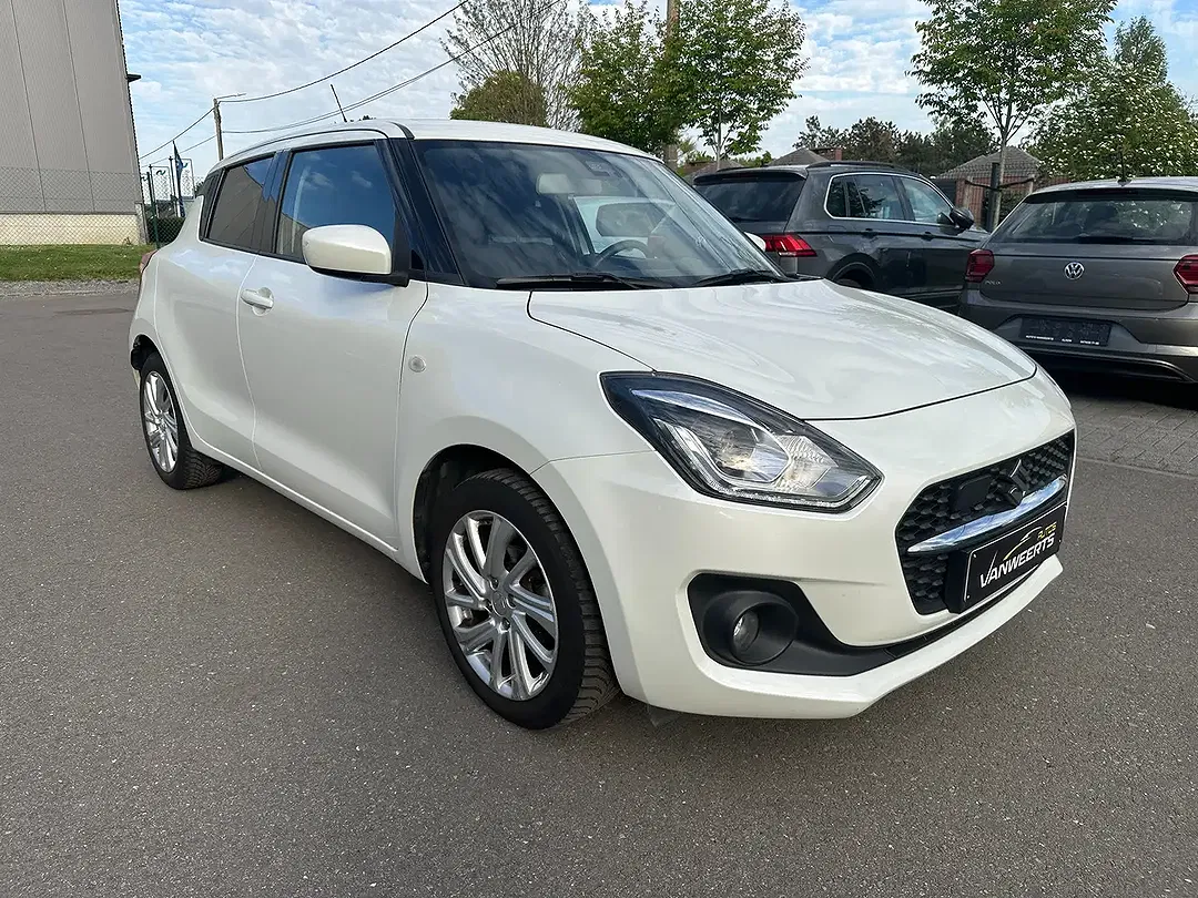 Suzuki Swift - Thumbnail 3