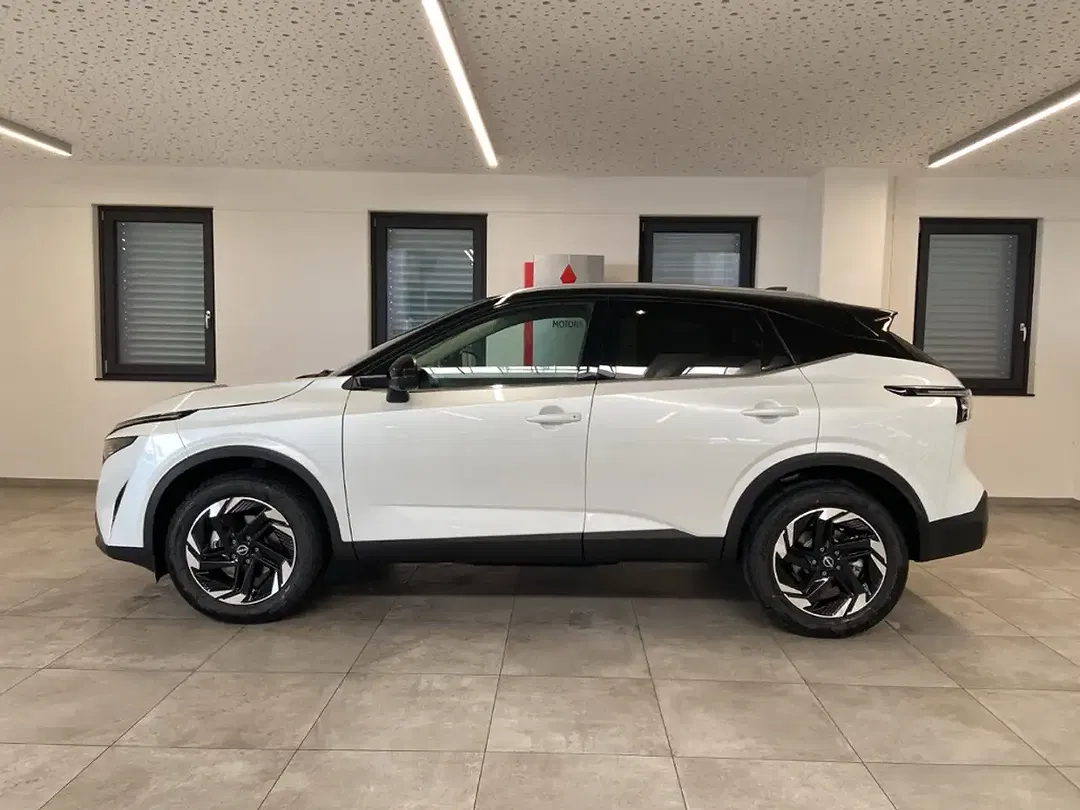 Nissan Qashqai - Thumbnail 2