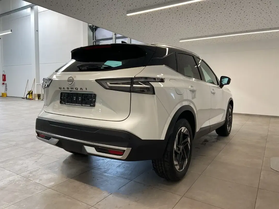 Nissan Qashqai - Thumbnail 4