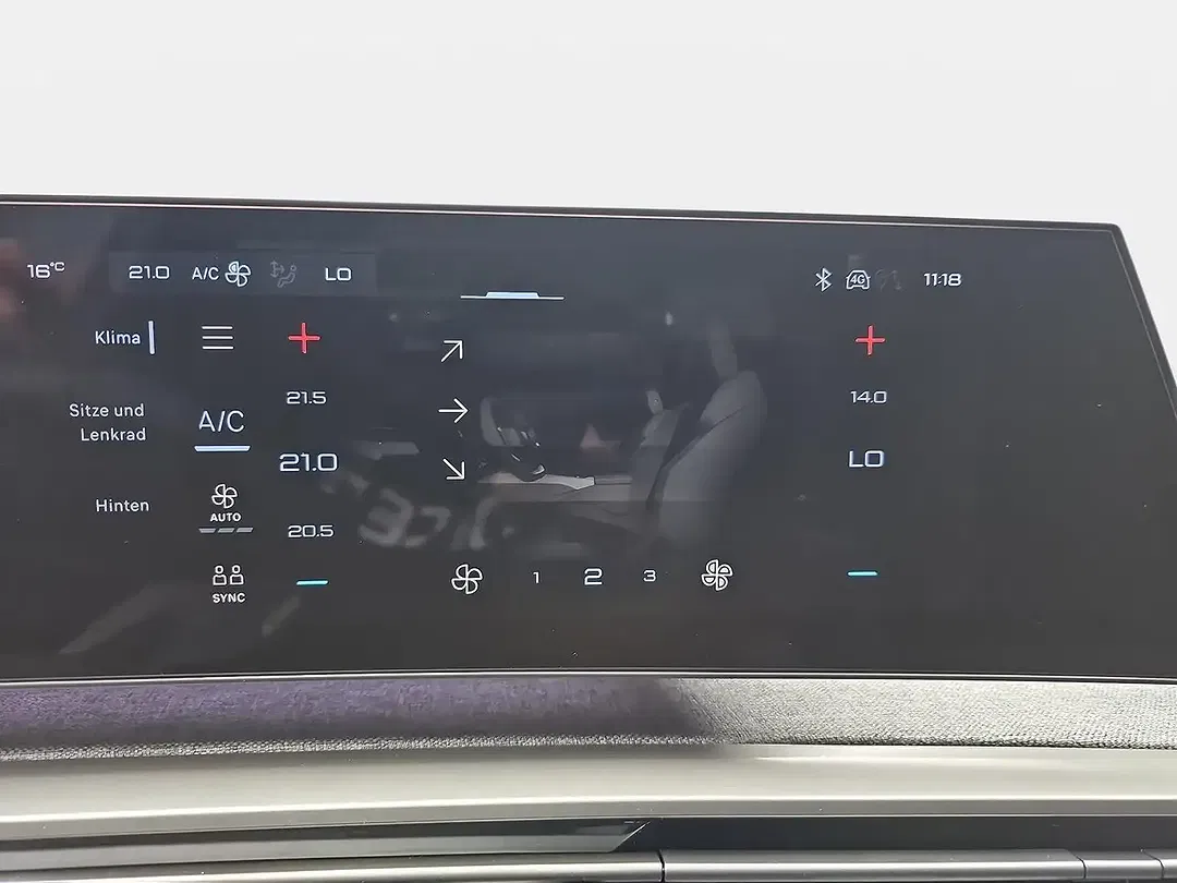 Peugeot 5008 - Thumbnail 11