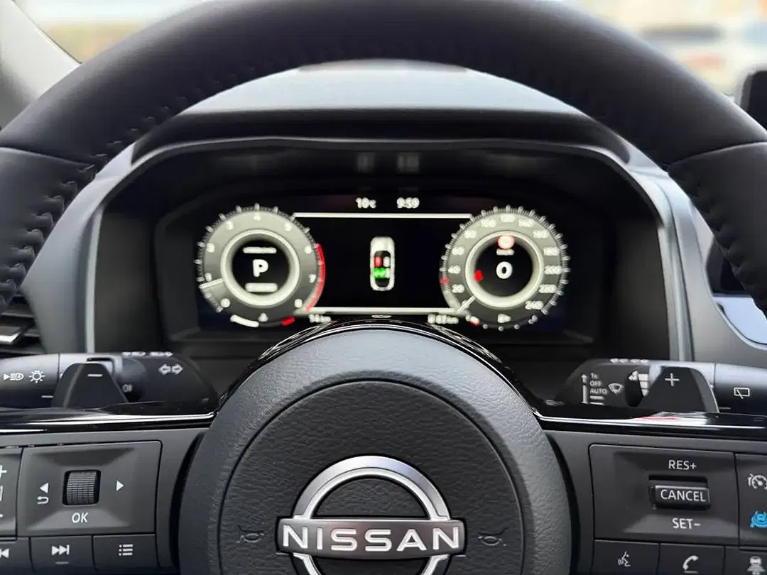 Nissan Qashqai - Thumbnail 8