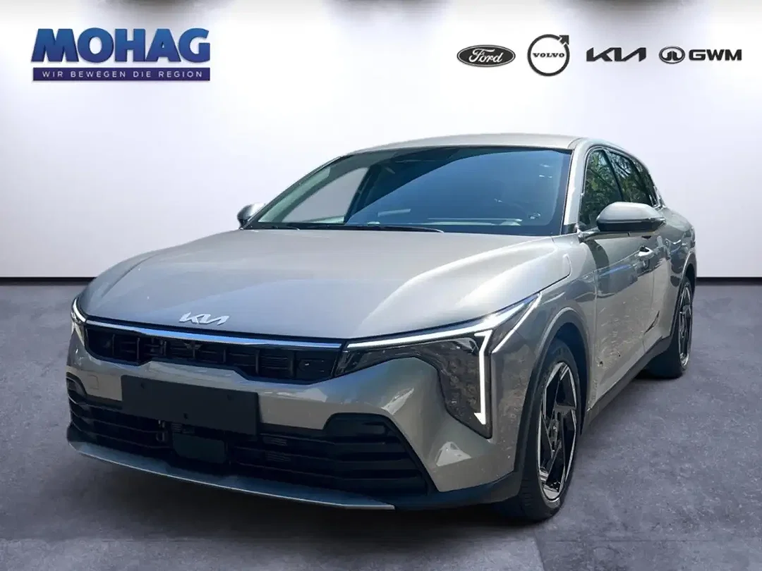 Kia K4 - Afbeelding 1