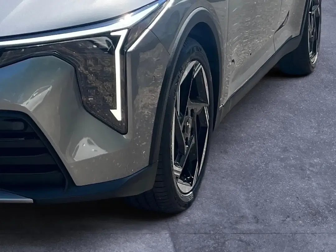 Kia K4 - Thumbnail 6