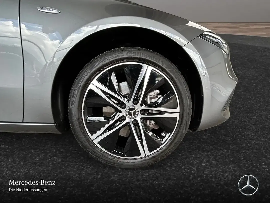 Mercedes-Benz A 250 - Thumbnail 5