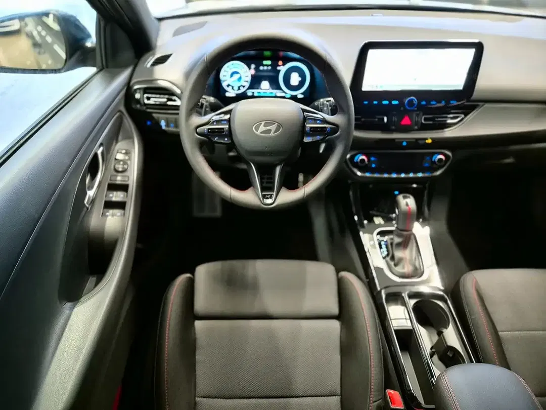 Hyundai i30 - Thumbnail 14