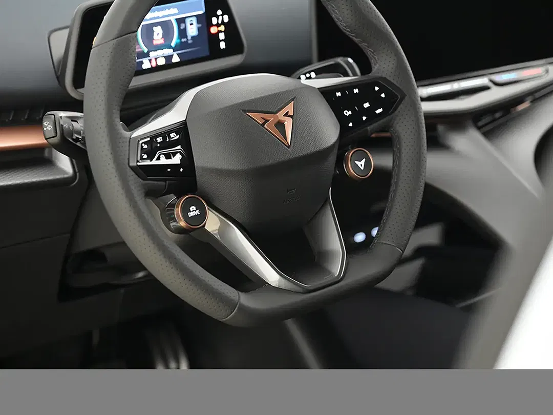 CUPRA Tavascan - Thumbnail 12