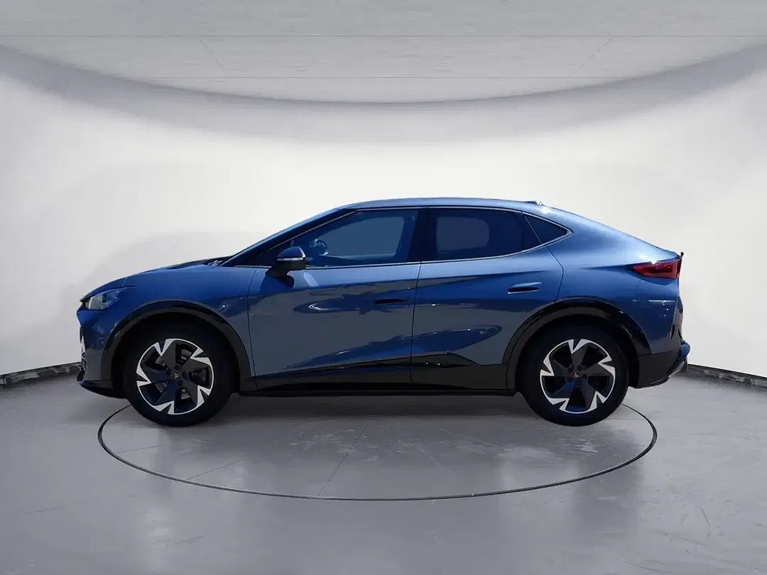 CUPRA Tavascan - Thumbnail 2