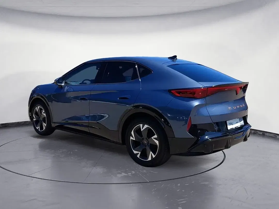 CUPRA Tavascan - Thumbnail 3