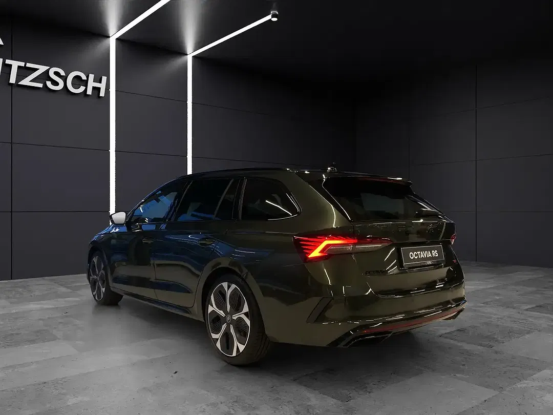 Skoda Octavia - Thumbnail 2