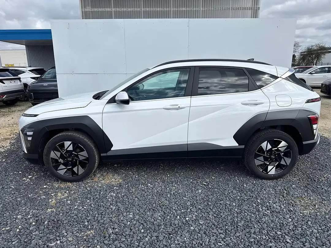 Hyundai KONA - Thumbnail 3