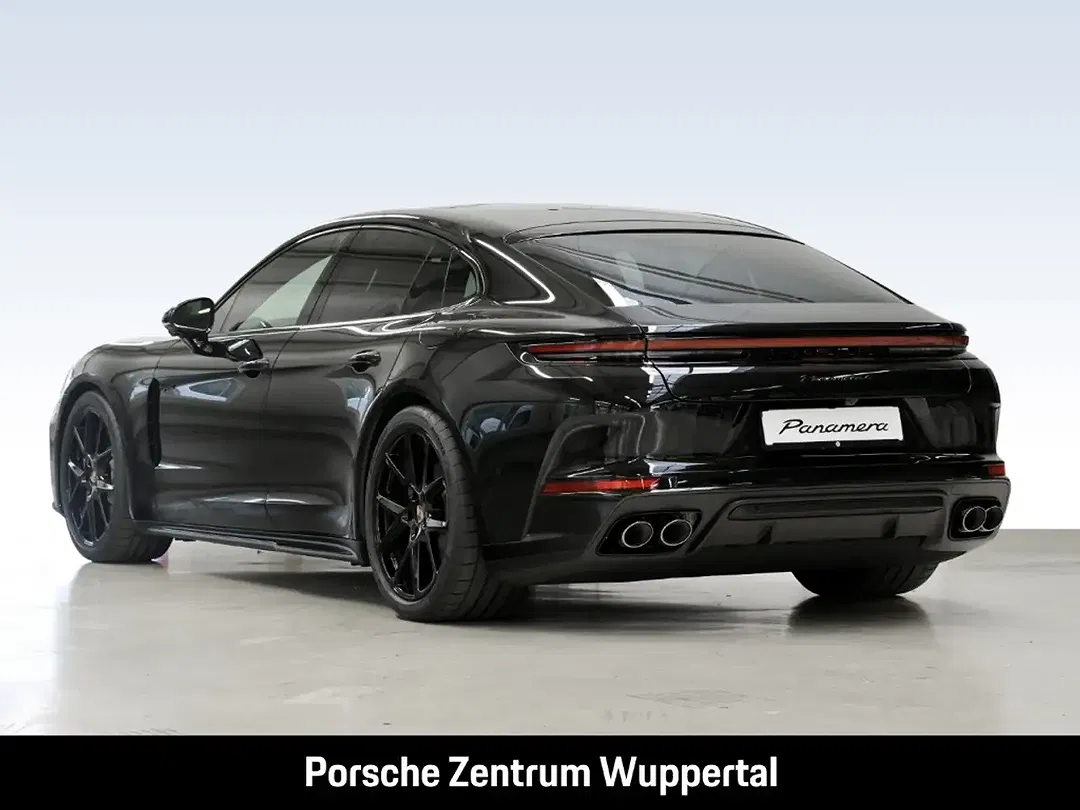 Porsche Panamera - Thumbnail 3