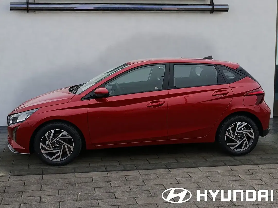 Hyundai i20 - Thumbnail 2