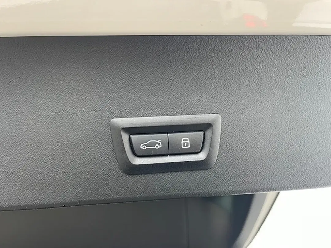 BMW X3 - Thumbnail 13