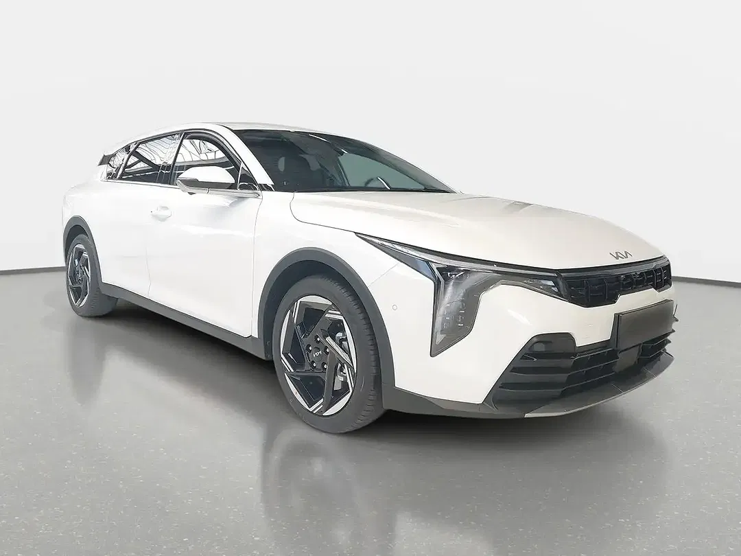 Kia K4 - Thumbnail 2