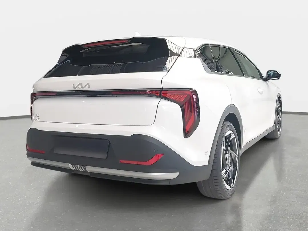 Kia K4 - Thumbnail 3