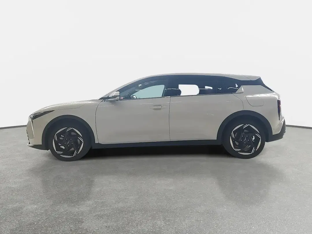 Kia K4 - Thumbnail 5