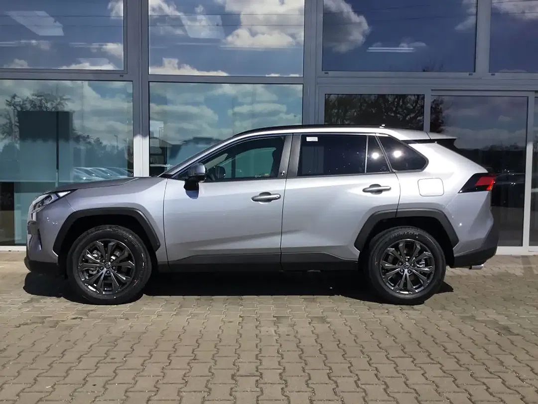 Toyota RAV 4 - Thumbnail 2