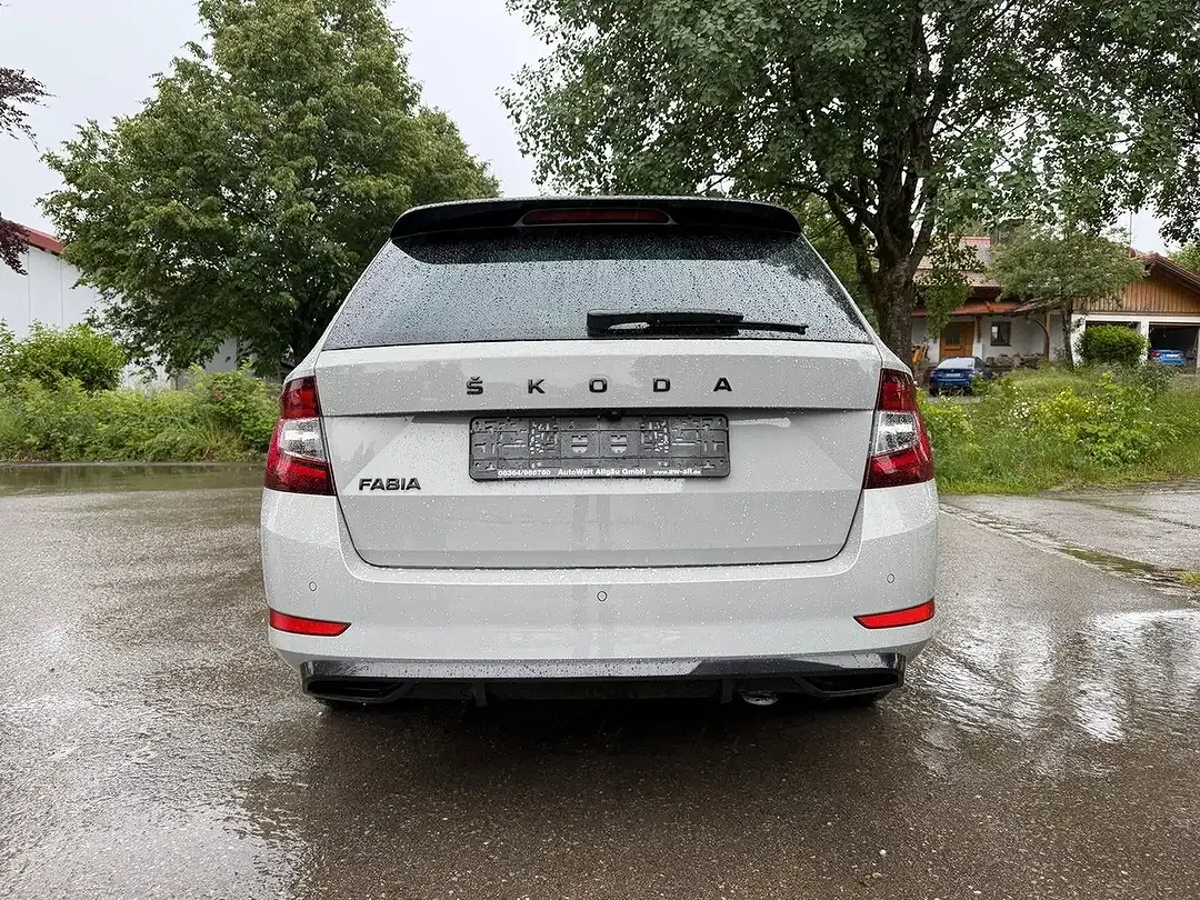 Skoda Fabia - Thumbnail 4