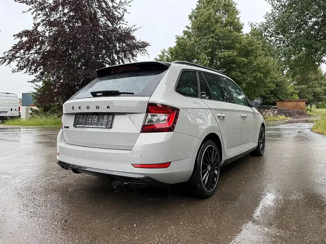 Skoda Fabia - Thumbnail 5