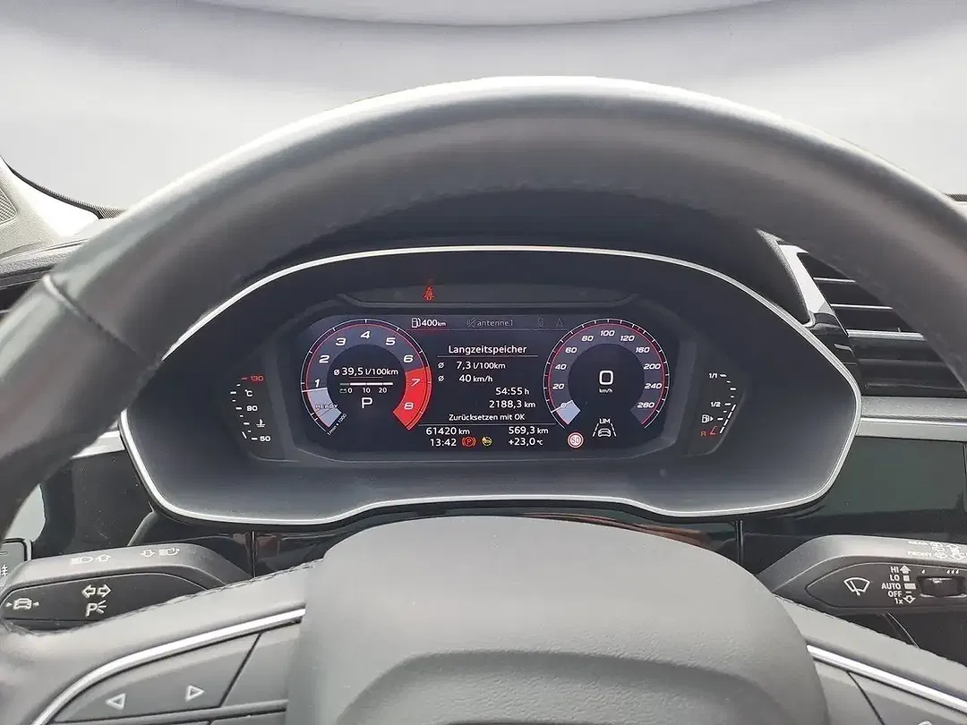 Audi Q3 - Thumbnail 9
